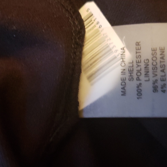 Vince Camuto Black V Neck top - Picture 9 of 9